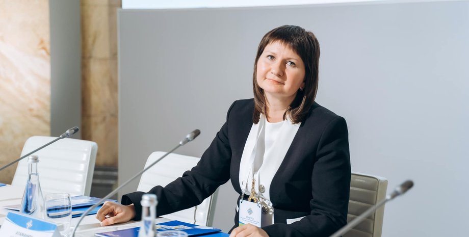 Чиновниця Чернівецької ОВА Альона Атаманюк спростувала звинувачення її в образі ветерана