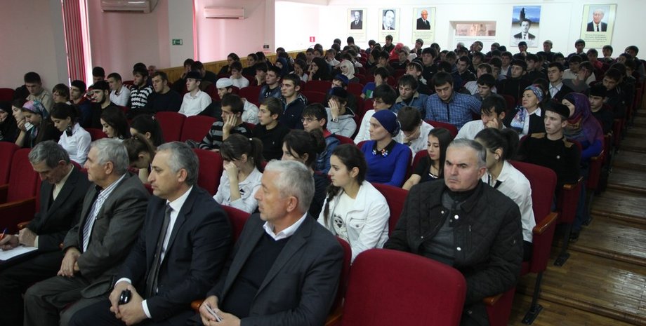 Заседание в колледже Ингушетии