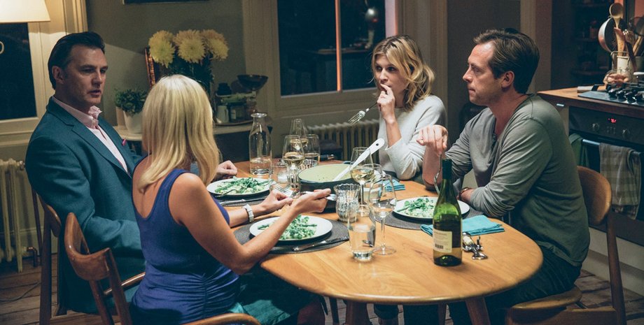 Кадр из фильма "Этажом ниже"