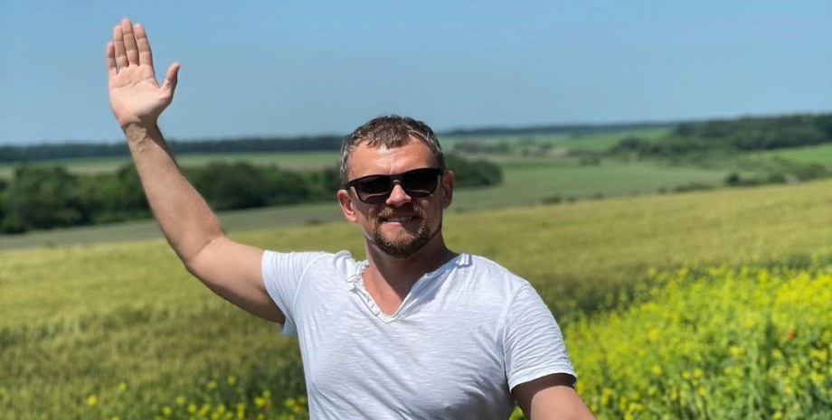 Гарик Бирча — где служит Гарик Бирча ВСУ служба Гарика Бирчи 210-й отдельный штурмовой полк Гарик Бирча возвращение к актерству