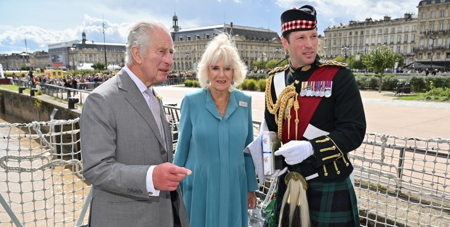 Джонатан Томпсон Джонатан Томпсон, горячий конюший