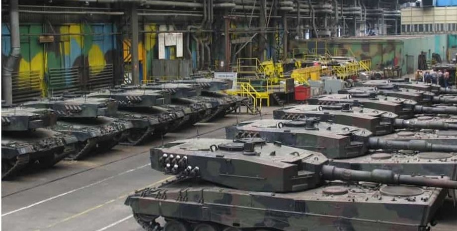 Leopard 2A4, война в Украине, война с Россией, военная помощь Украине, чехия, Германия