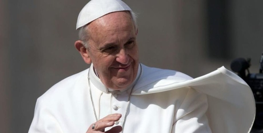 Папа Римський Франциск, лист з погрозами, кулі в конверті