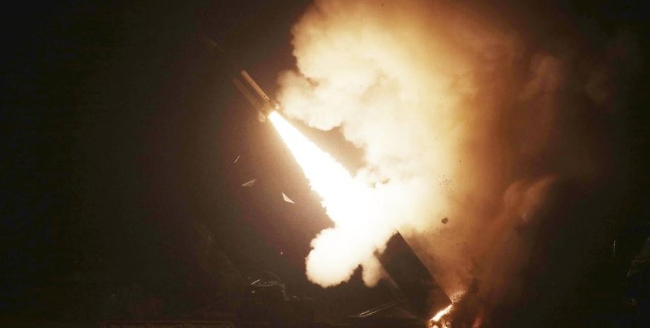 запуск ракеты, ракета, залп, ракетный удар, снаряд, ракетный обстрел