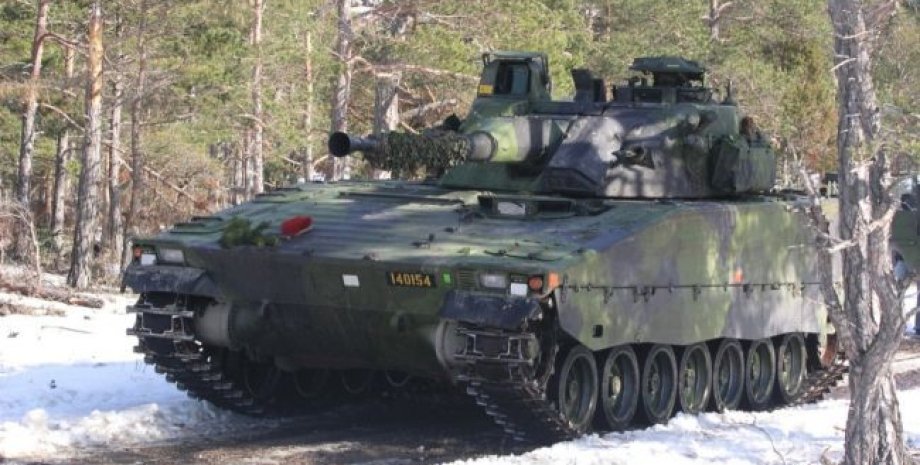 Швеция Дания Украина военная помощь военная техника военная помощь, военная техника, пакет помощи, министры обороны, Швеция, Дания, Украина, помощь ВСУ