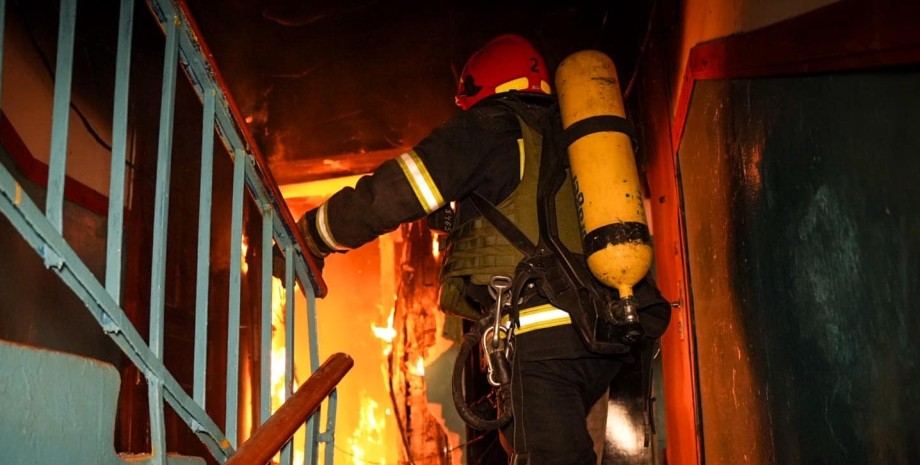 Наслідки удару по Одесі ДСНС, пожежа, Одеса, Україна, фото