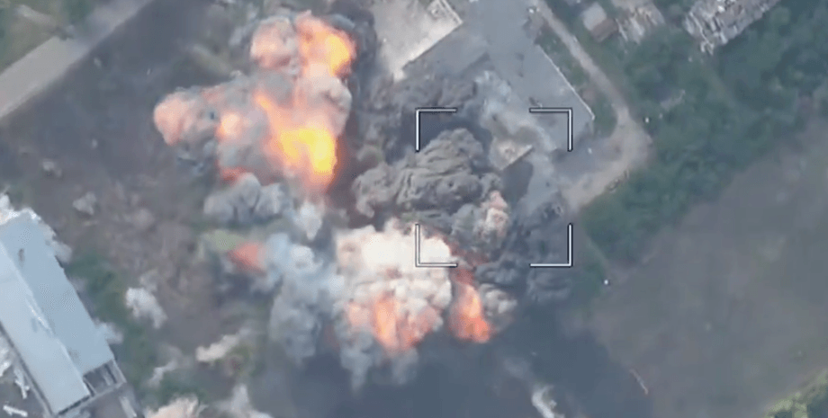 авиабомба фаб-3000