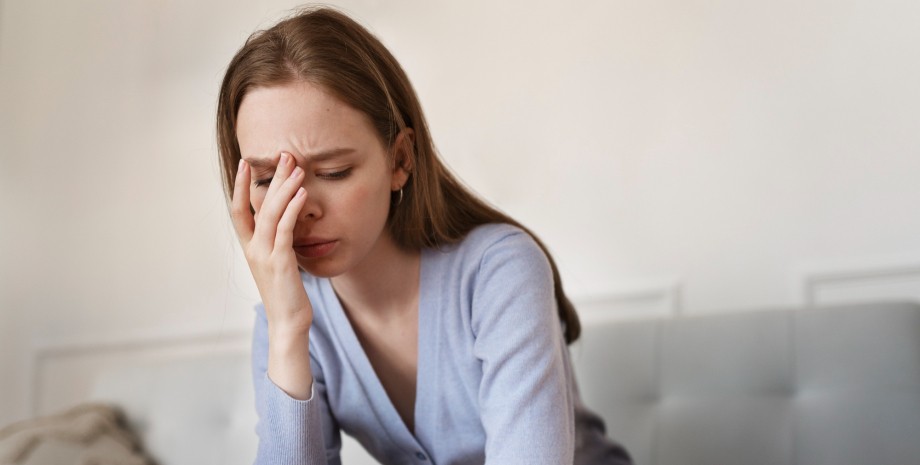 Уставшая девушка усталость, грусть