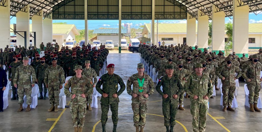 армія США на філіппінах