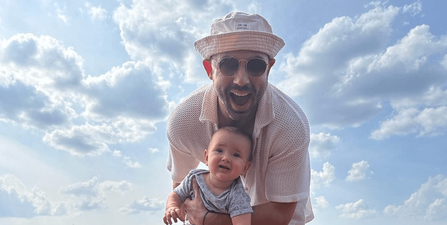 Андрій Бєдняков син, андрій бєдняков анастасія коротка, діти бєднякова, привітання з днем народження, син остап