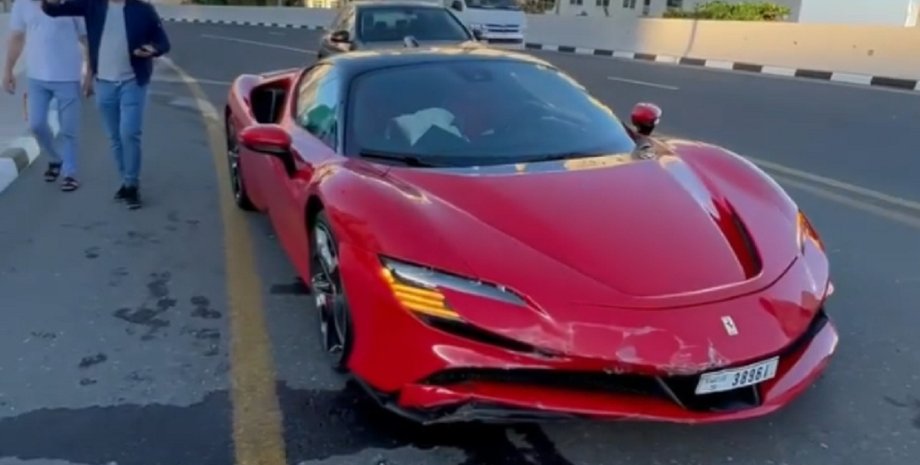 Ferrari SF90 Stradale, Ferrari SF90, суперкар Ferrari SF90, разбитый Ferrari, разбитые суперкары
