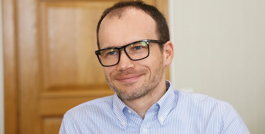 Малюська звільнення, Малюську відправили у відставку, звільнення Малюськи