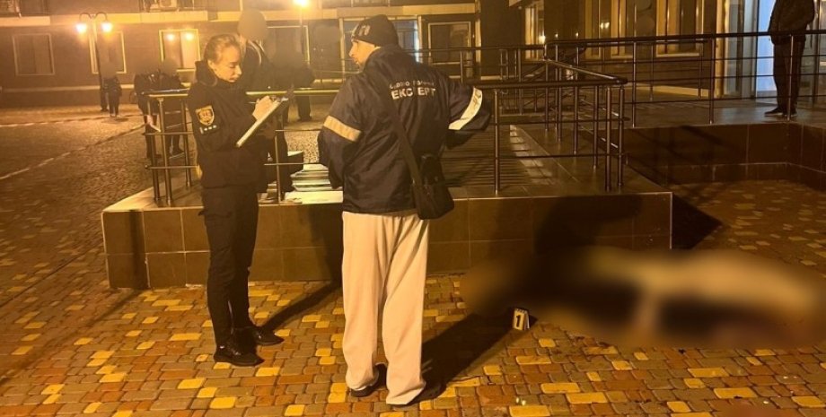 новини одеса, жінка з дитиною випали з балкона