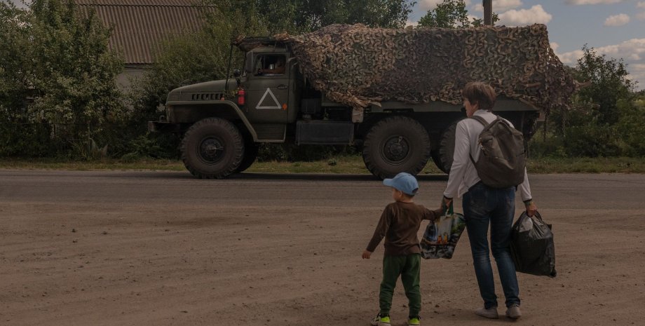 Las fuerzas armadas de la Federación de Rusia intentan contrarrestar los flancos...