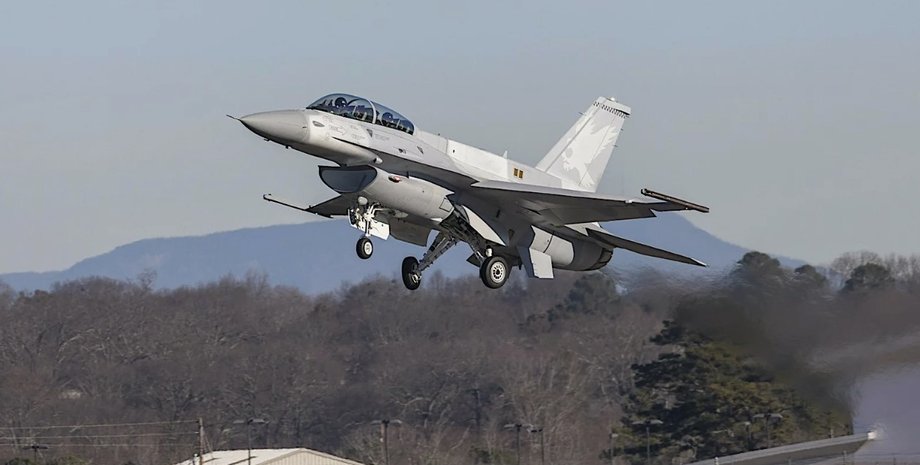 истребитель F-16