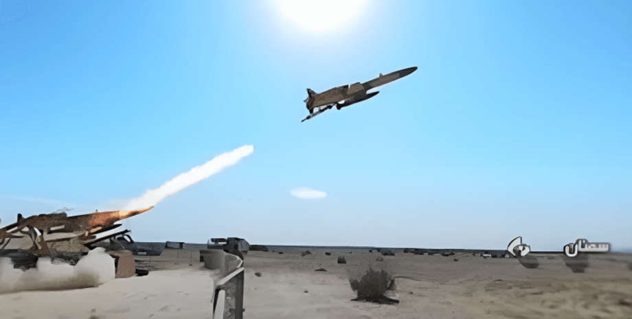 Дрон, БПЛА, беспилотник, Иран, учения