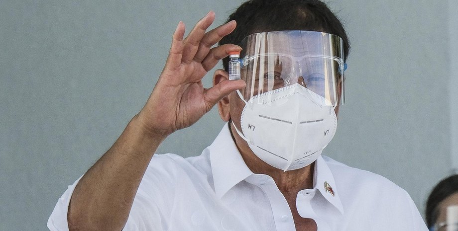 вакцина против COVID, Родриго Дутерте, коронавирус в Филиппинах