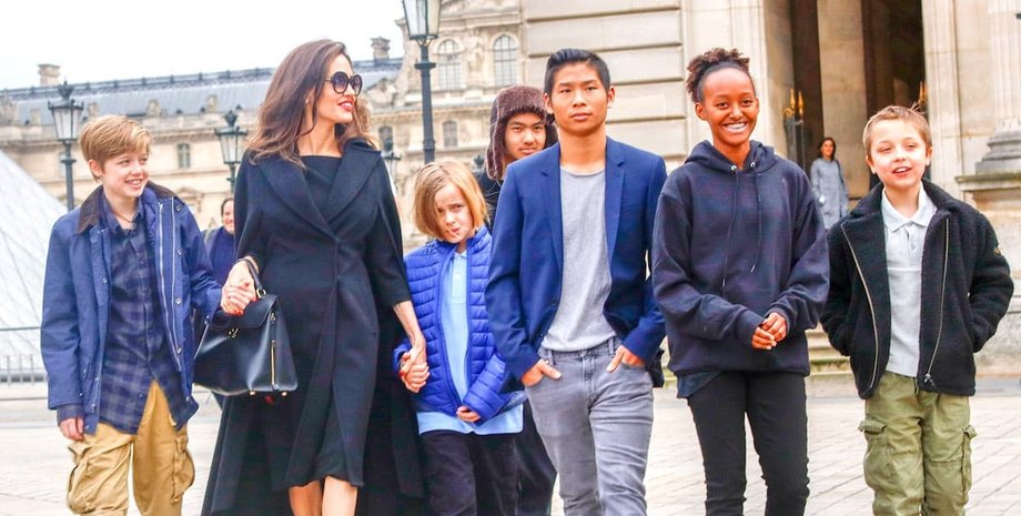 Анджелина Джоли, дети, семья