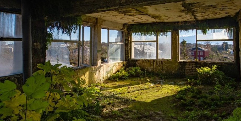 здание, мир без людей