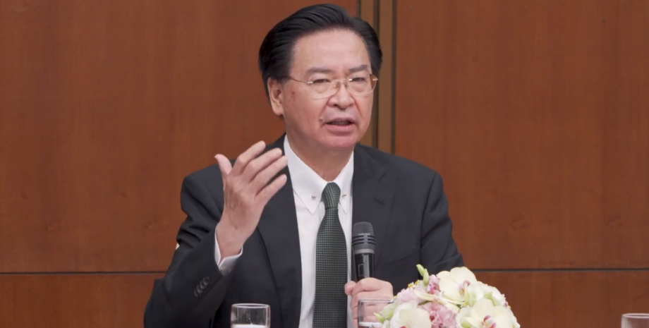 Министр иностранных дел Тайваня Джозеф Ву Тайвань, МИД, Джозеф Ву, Китай, США, оружие, война в Украине, фото