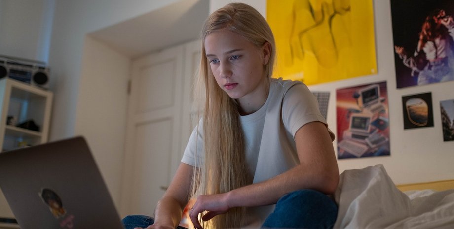 Заборона соцмереж для дітей