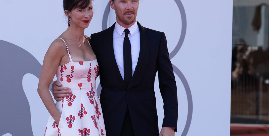 Бенедикт Камбербэтч с женой Софи Хантер