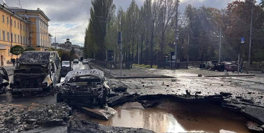 Масовий обстріл міст України