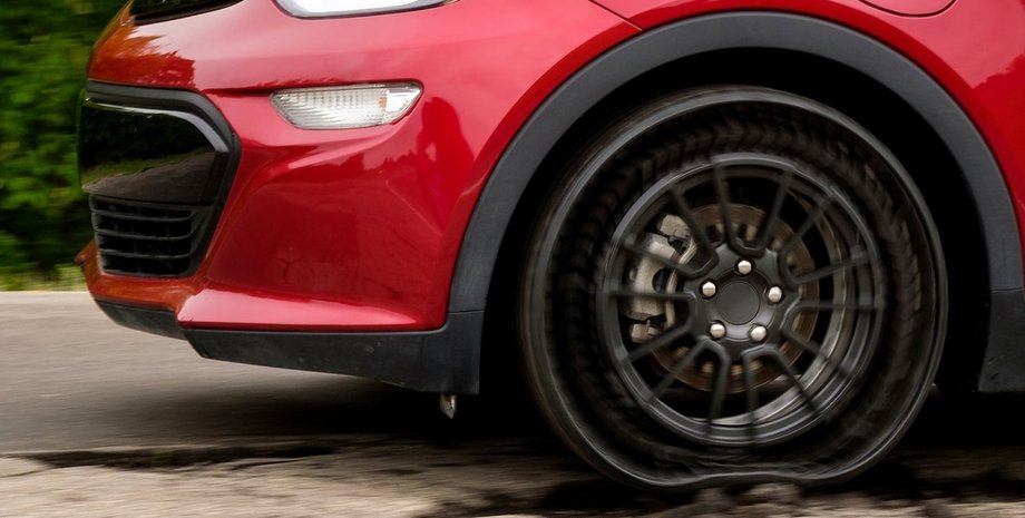 Michelin, Шины, Безвоздушные шины, Авто, Автомобили, Тесты, Испытания, Полиция, Технологии, Видео