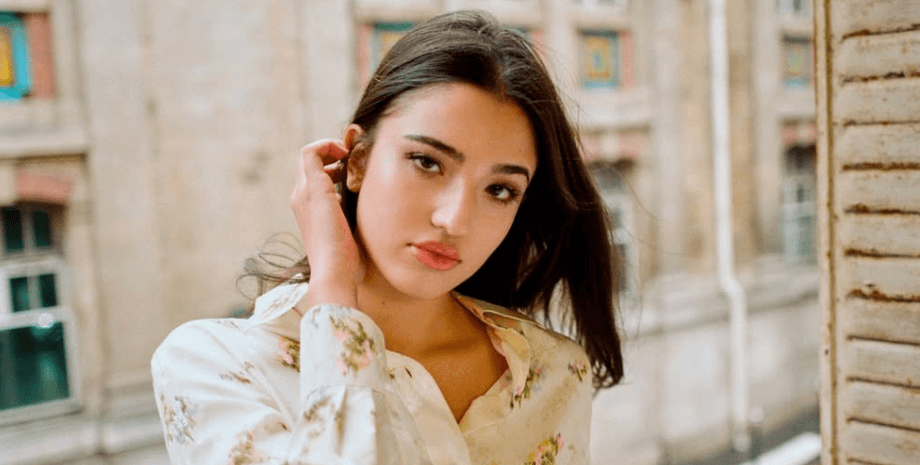 дочка моніки беллуччі Леоні Кассель знялася для глянцю