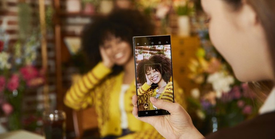 бюджетный смартфон Galaxy S22