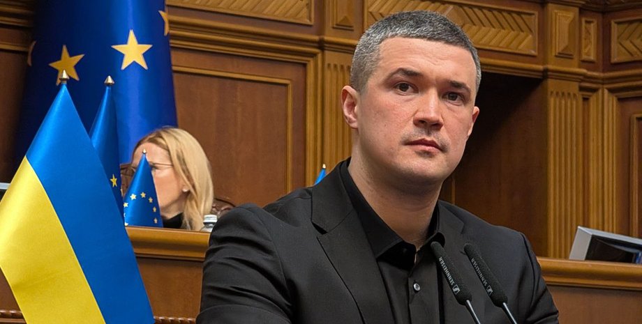 Министр обороны Михаил Федоров фото министра обороны Михаила Федорова