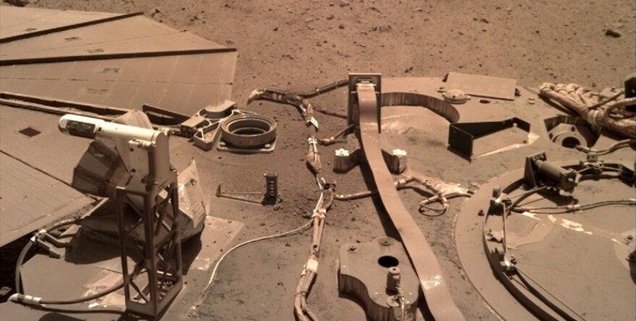 InSight, посадочный аппарат, Марс, пыль