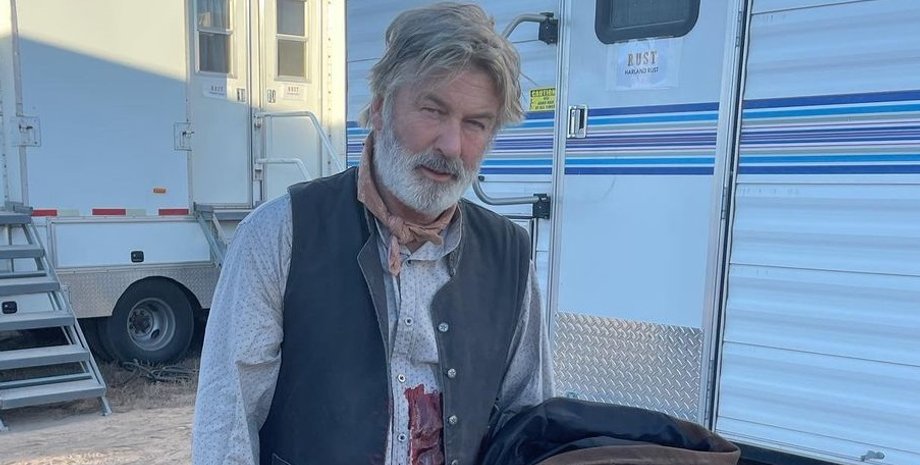 алек болдуин