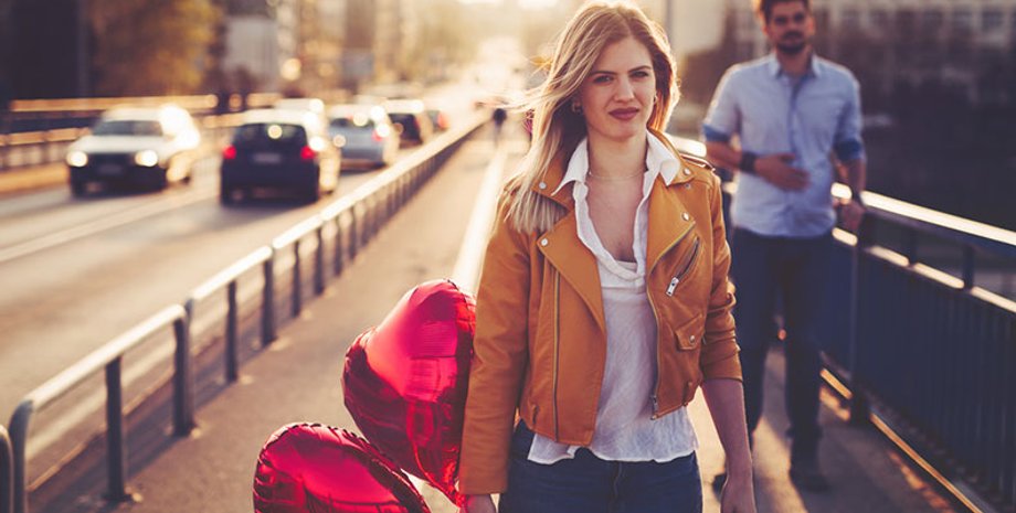 Стосунки, хлопець і дівчина, розставання, кохання, хлопець і дівчина живуть разом, сварка, розлучилися через гроші,