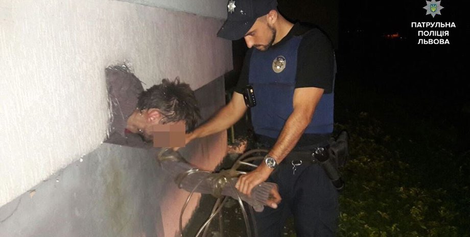 Фото: facebook.com/police.gov.ua