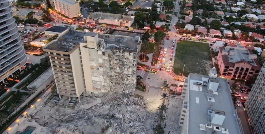 Champlain Towers South, многоэтажка, флорида, обрушение