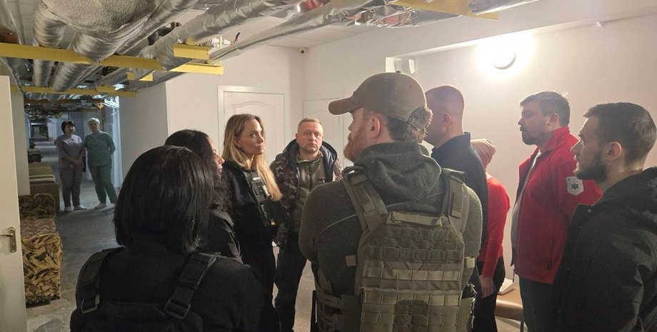 Анджелина Джоли приехала в Херсон