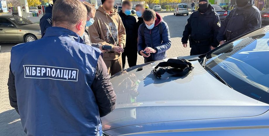 хакеры, 300 млн человек, киберполиция