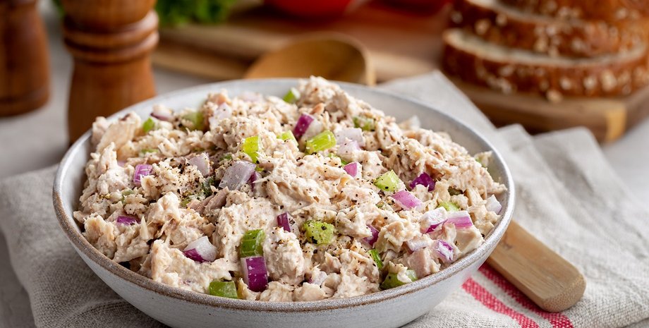 Картопляний салат із тунцем, салат із тунцем, картопляний салат