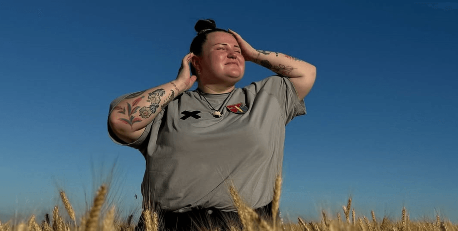 Алена Алена, артистка