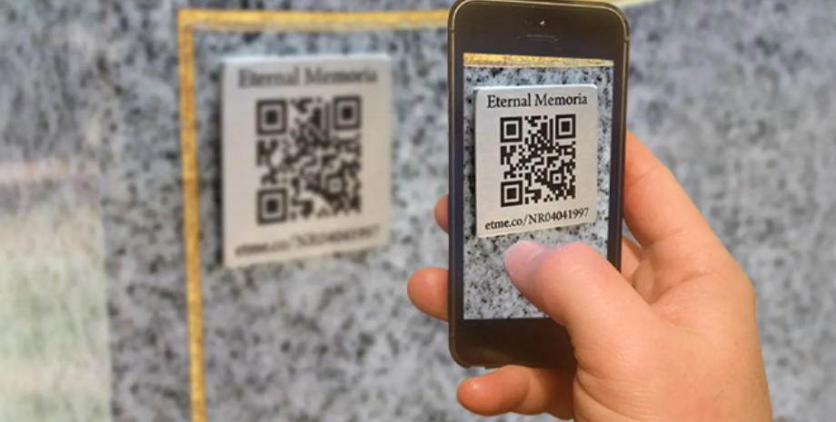 Как выбрать памятник для покойного, QR-код на надгробии, кладбище, креативные идеи, воспоминания об усопших, тренды TikTok