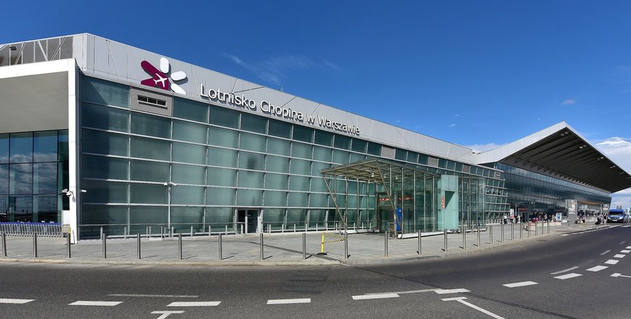 польоти з Варшави