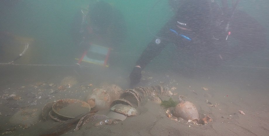 Артефакты нашли 900-летнюю керамику