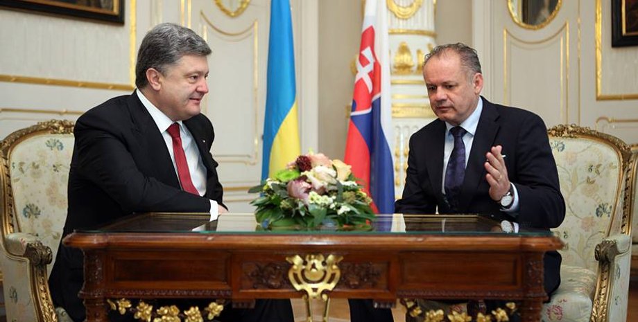 Петр Порошенко и Андрей Киска / Фото пресс-службы президента Словакии