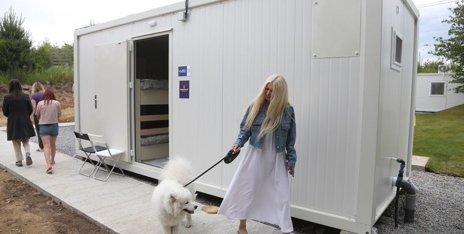 модульный городок во львове, модульный городок, модульный городок для переселенцев