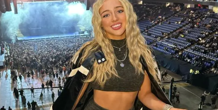 Амі Шарліз стала зіркою соціальних мереж, дівчина покинула школу і стала мільйонеркою, курйозні історії, цікавинки