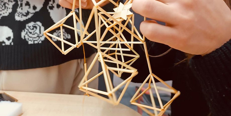 різдвяний павук, українські традиції, різдвяний декор, символи різдва, різдво в Україні