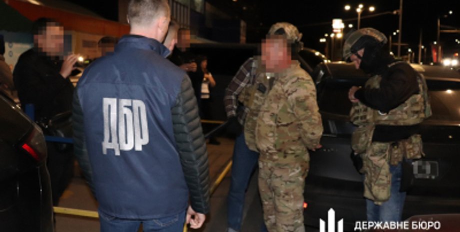 новости днепра, задержание, боевые выплаты, взятка, дбр
