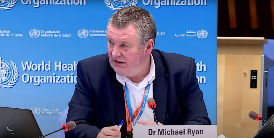Майкл Райан, ВОЗ, вакцина, паспорта, чрезвычайных, прививки, covid-19, массовая вакцинация
