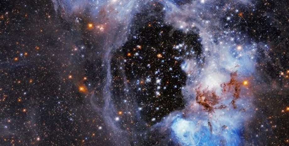 Туманність N44, Габбл, Велика Магелланова Хмара